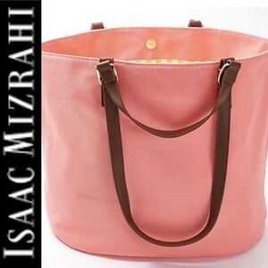NWT. $98R Issac Mizrahi Bridgehampton Tote Bag with Striped Lining.